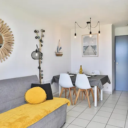Appartement, Vue Imprenable Sur Port Apartment *